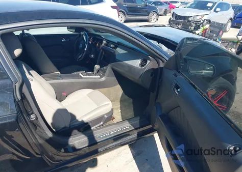 2014 Ford Mustang Gt Premium from USA, damaged, VIN 1ZVBP8CF2E5219312